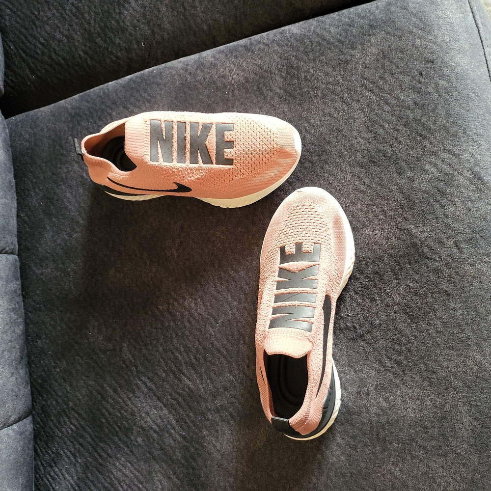 Nike active wear